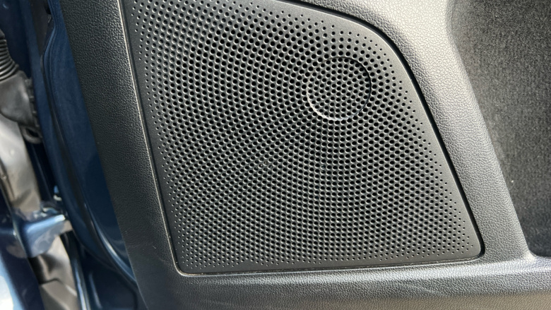 Ford Focus 1.0 EcoBoost 100 Zetec 5dr Petrol Hatchback